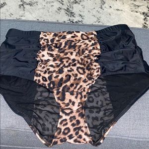 Torrid Size 2 Bathing Bottoms